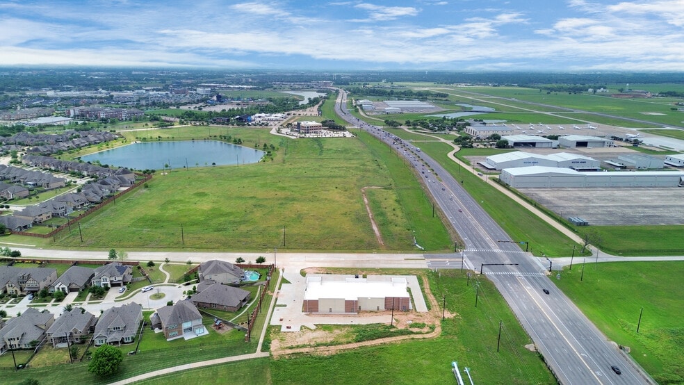 440 Crown Garden Trail, Sugar Land, TX for lease - Building Photo - Image 2 of 27