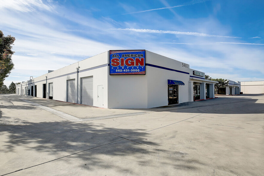 5480 Katella Ave, Los Alamitos, CA for lease - Building Photo - Image 2 of 6