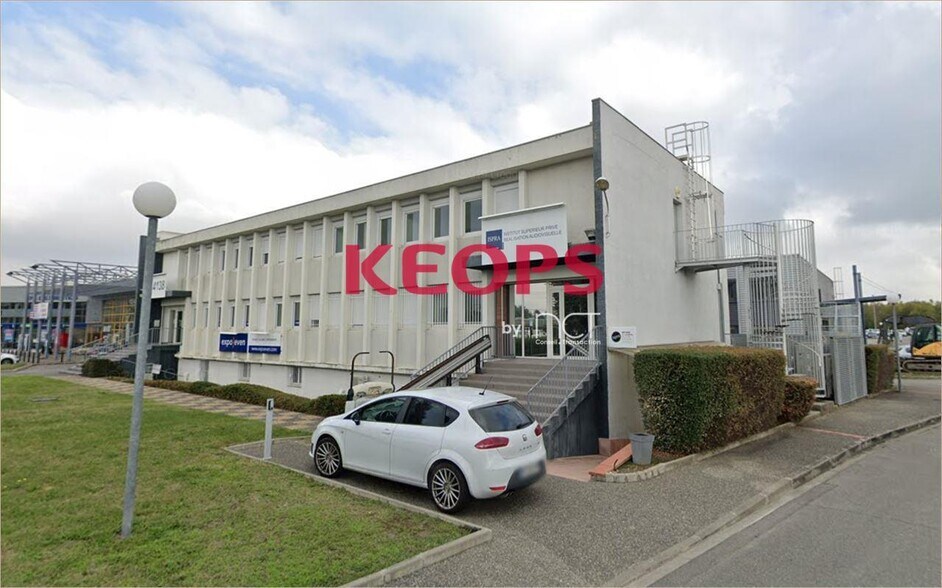 Office in Labège for lease - Building Photo - Image 2 of 5