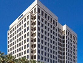 20 Pacifica, Irvine CA - Convenience Store