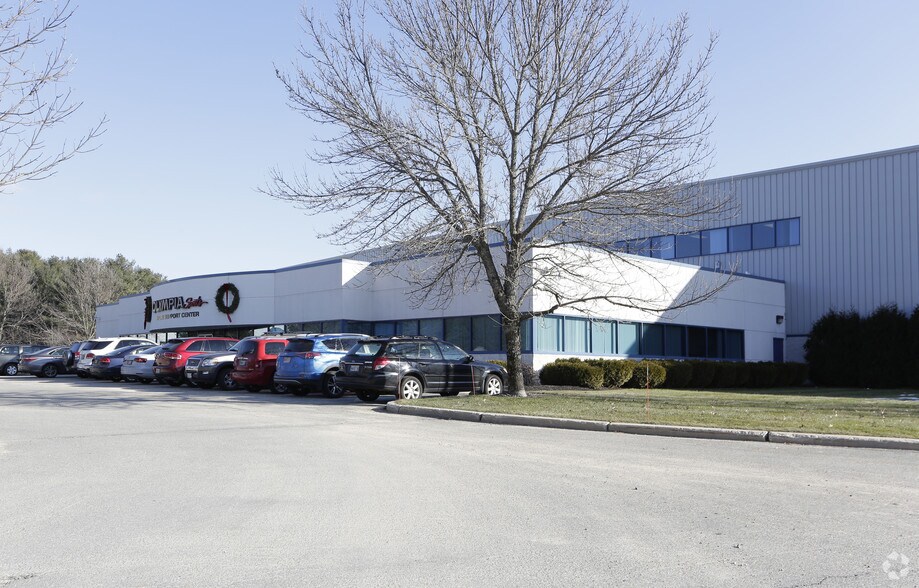 5 Bradley Dr, Westbrook, ME for sale - Primary Photo - Image 1 of 1