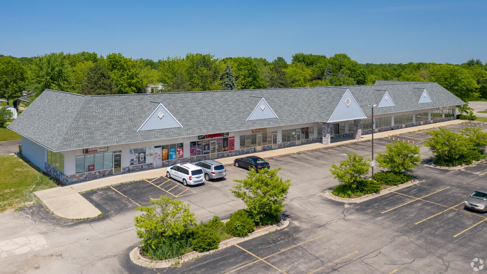 3555 68th St SE, Caledonia, MI 49316