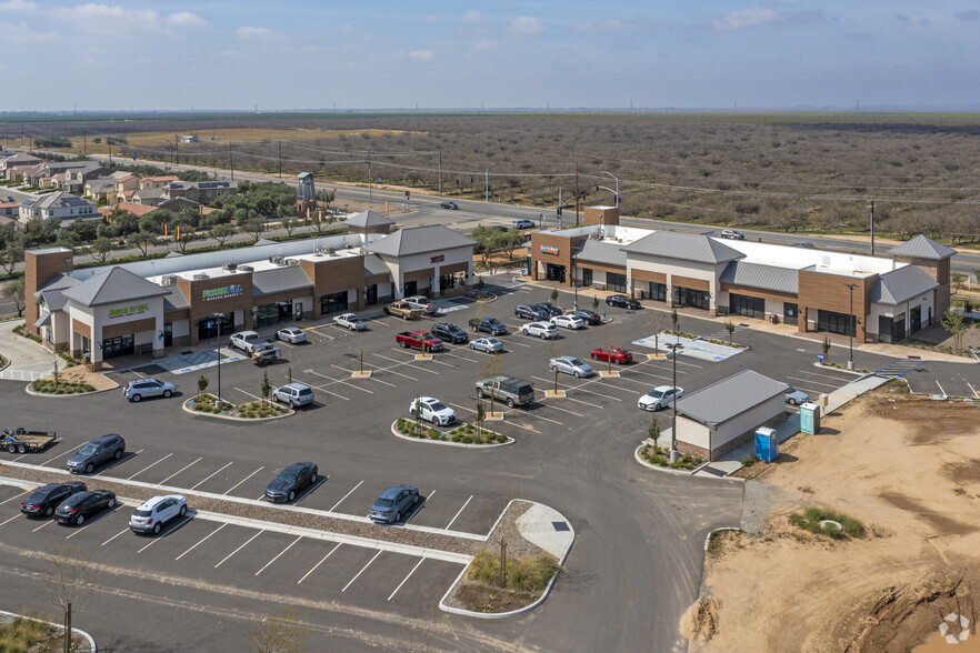 113 Riverwalk Blvd S, Madera, CA for lease - Aerial - Image 3 of 4