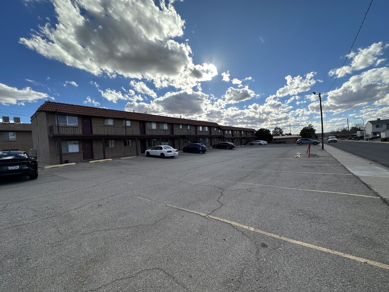 1140 Monte Vista Ave, Las Cruces, NM for sale - Building Photo - Image 1 of 4