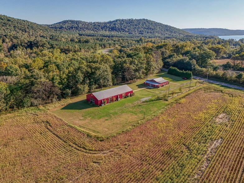80 S Sauty Rd, Guntersville, AL for sale - Building Photo - Image 1 of 24