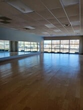 5617-5625 Odana Rd, Madison, WI for lease Interior Photo- Image 2 of 6