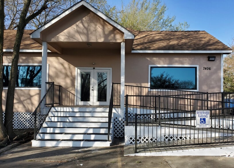 7406 Gulf Fwy, Houston, TX for lease - Building Photo - Image 1 of 8