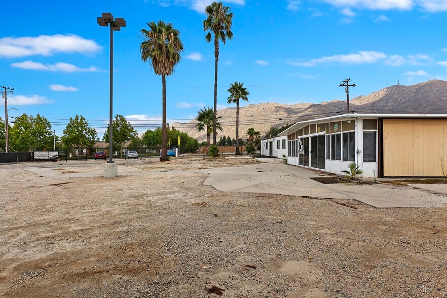 21085 Box Springs rd, Moreno Valley, CA 92557 for Lease