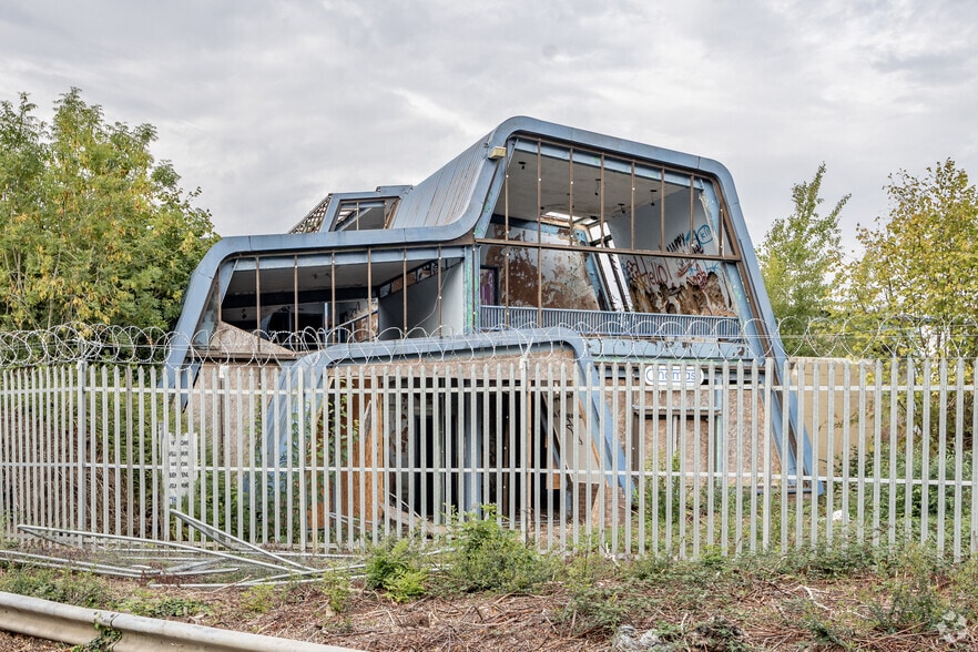 Navigation Rd, Worcester for sale - Building Photo - Image 2 of 3