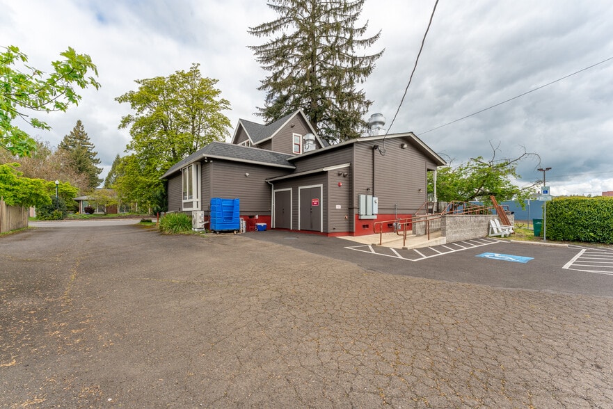 115 N Washington St, Newberg, OR for sale - Building Photo - Image 3 of 20