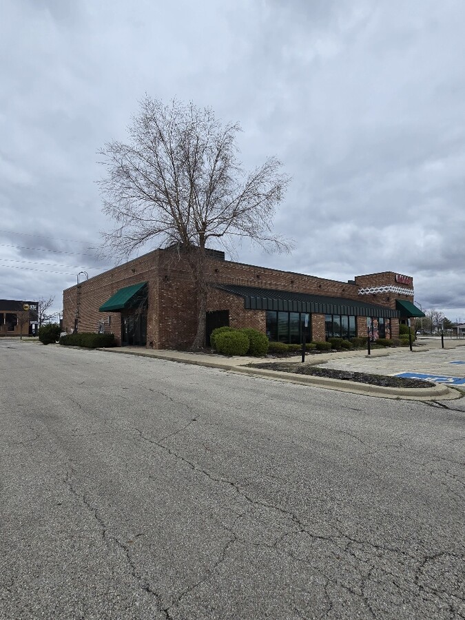 927 S Route 51, Forsyth, IL 62535 - Retail for Lease | LoopNet