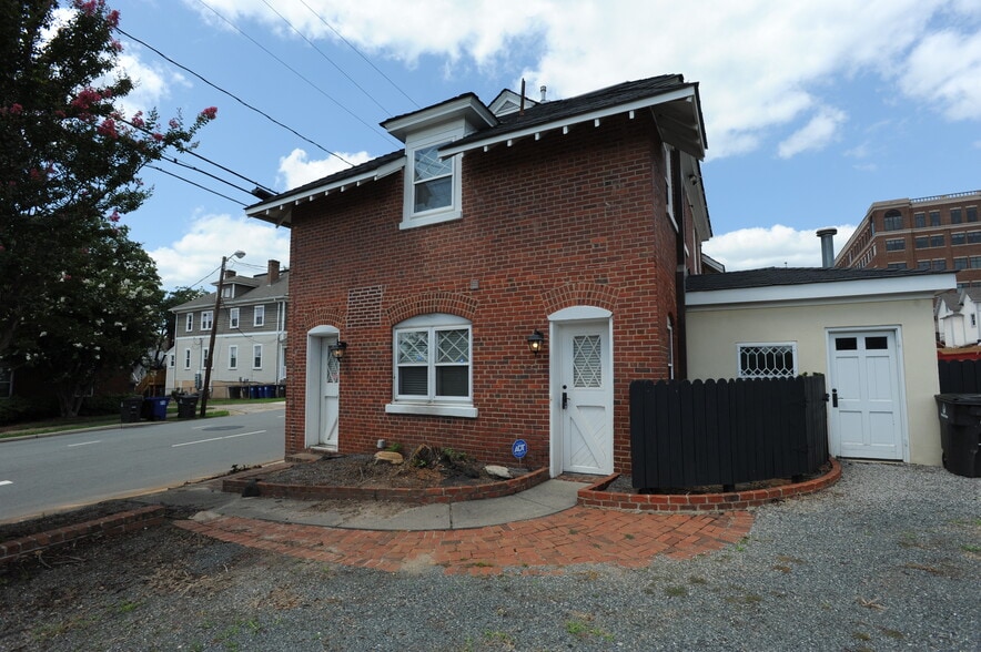 119 S Marshall St, Winston-Salem, NC for lease - Building Photo - Image 2 of 16