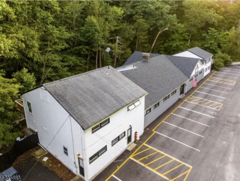 1050 S State Route 23, Wantage, NJ for sale - Building Photo - Image 1 of 25