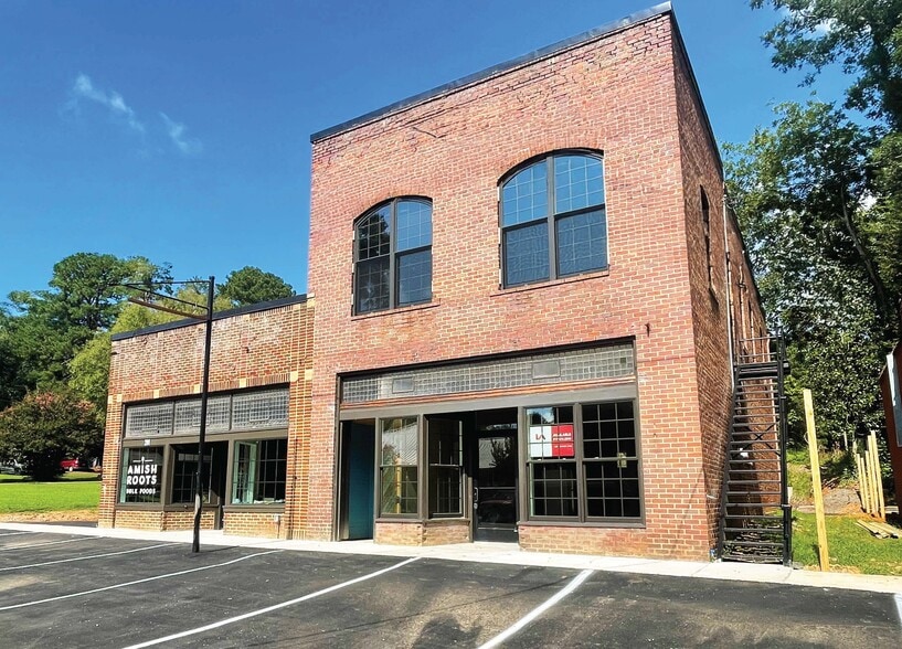 201-207 Post Office Rd, Moncure, NC for lease - Building Photo - Image 1 of 2