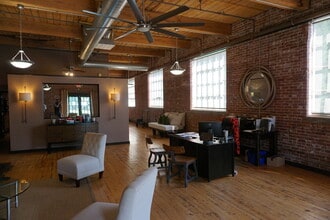 201 Smythe St, Greenville, SC for lease Interior Photo- Image 2 of 5