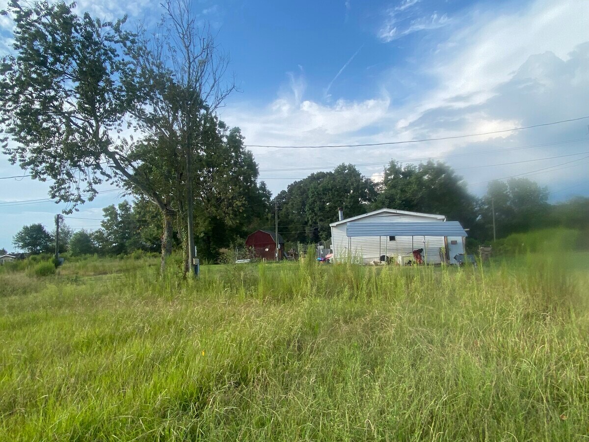 533 Lower Brookfield Rd, Tifton, GA 31794