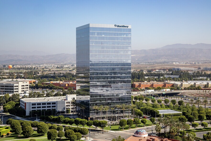 400 Spectrum Center Dr, Irvine, CA for lease - Aerial - Image 2 of 21