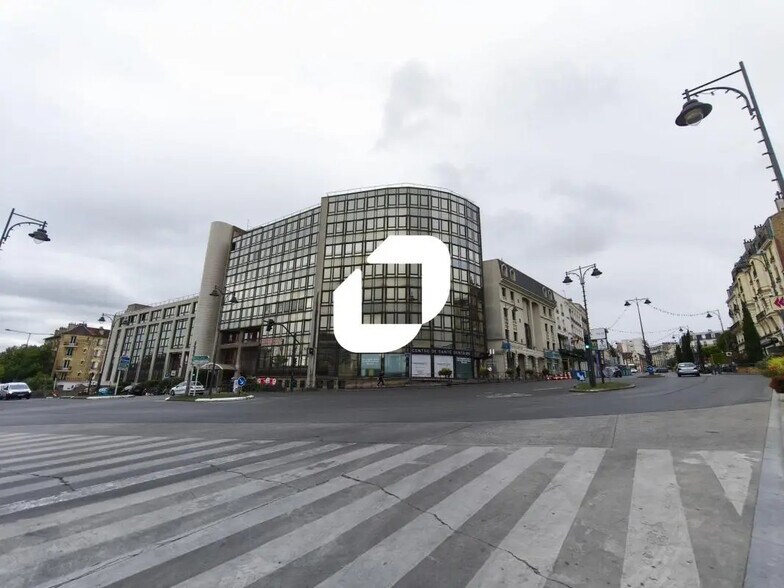 Office in Nogent-sur-Marne for sale - Building Photo - Image 1 of 5