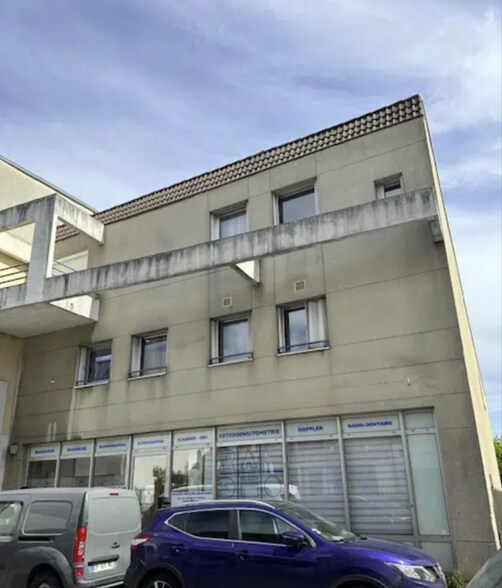 103 Rue Edouard Vaillant, Bezons for sale - Building Photo - Image 2 of 10