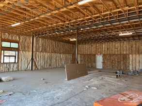 921 S 9th St, Waco, TX for lease Building Photo- Image 2 of 6