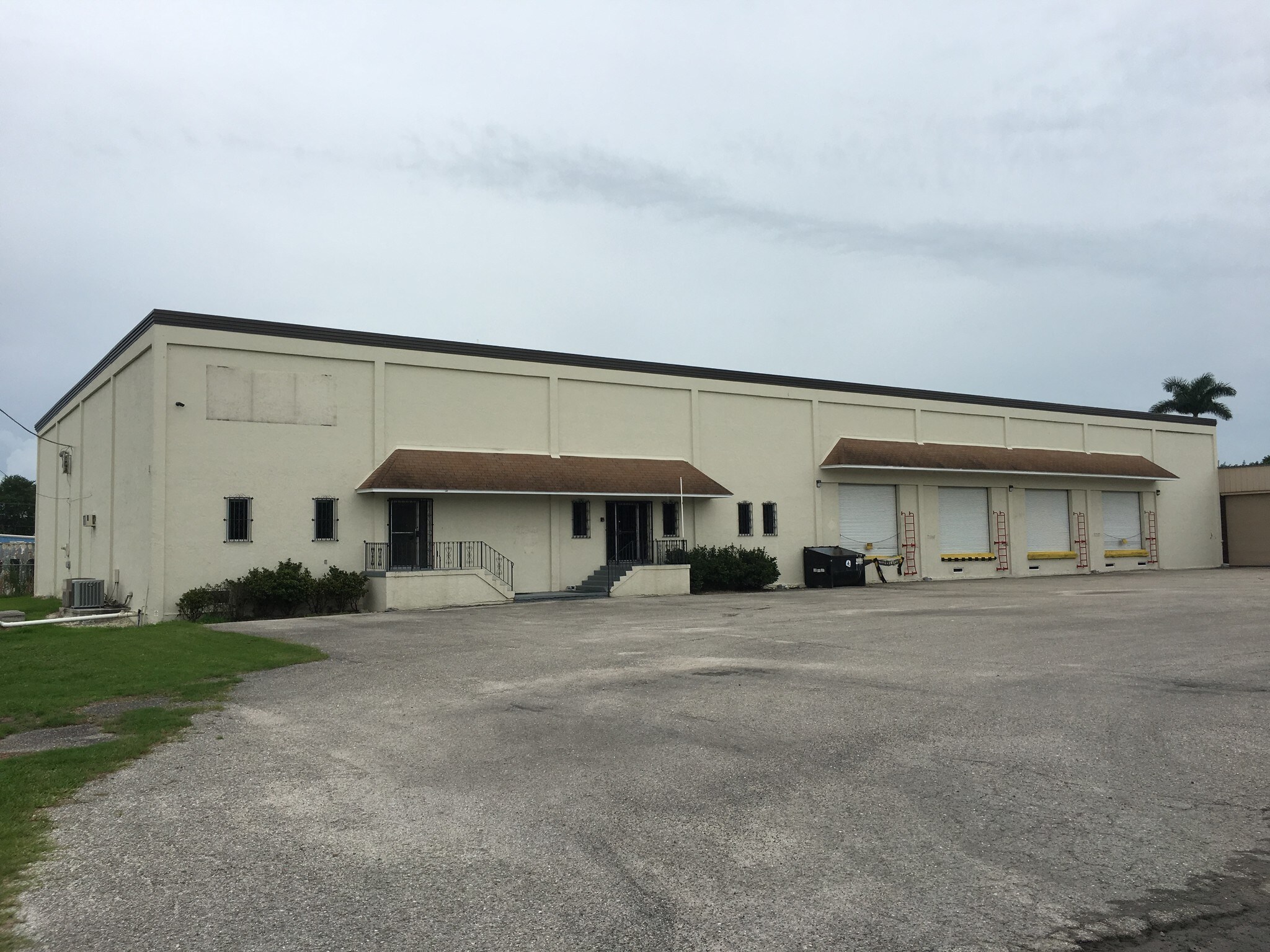 1033 NW 16th St, Belle Glade, FL for sale Primary Photo- Image 1 of 1