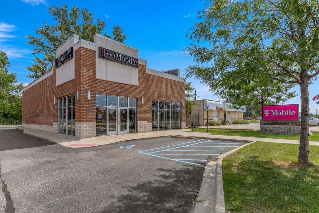 7875 Telegraph Rd, Taylor, MI for sale Building Photo- Image 1 of 1