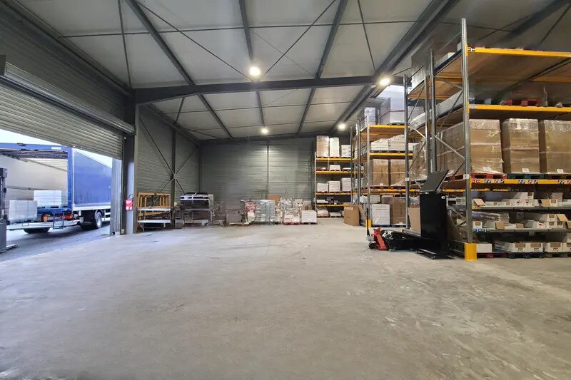 Flex in Béziers for lease - Building Photo - Image 2 of 4