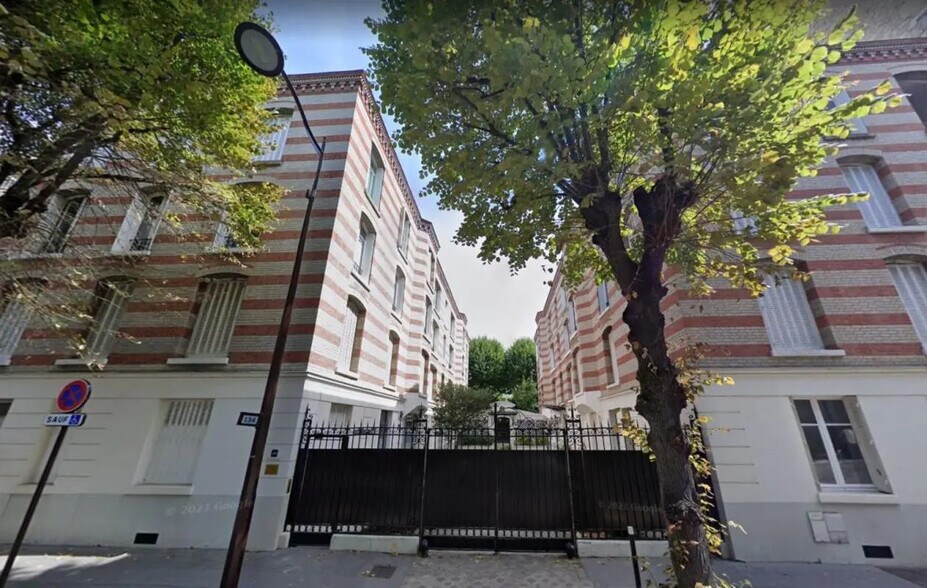 Office in Neuilly-sur-Seine for sale - Building Photo - Image 2 of 20