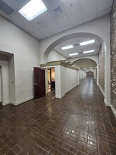 171 Town Center Dr, Anniston, AL for sale Interior Photo- Image 1 of 7