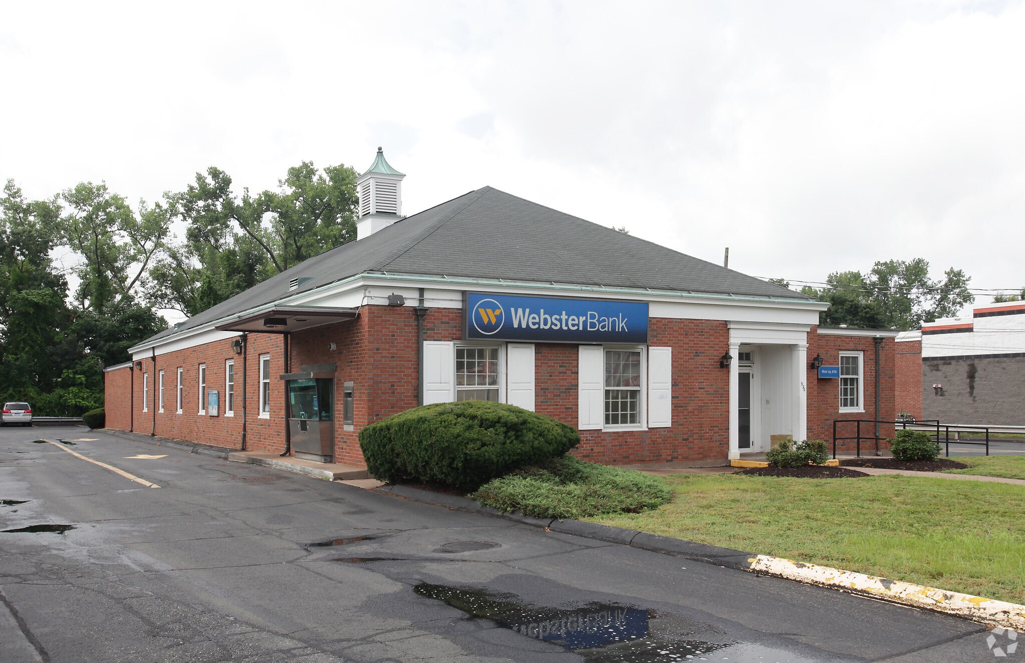 320 Middle Tpke W, Manchester, CT for sale Primary Photo- Image 1 of 1