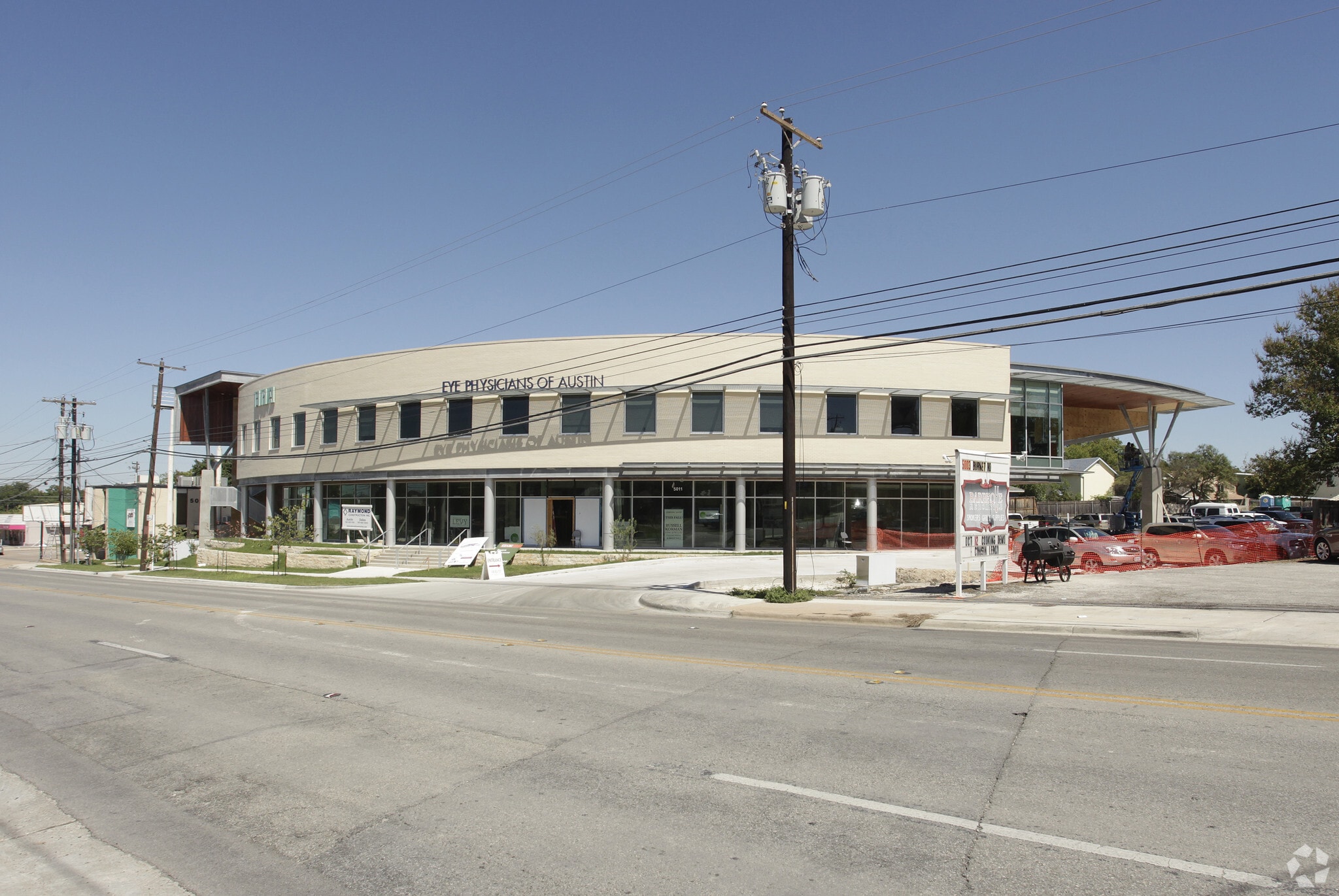 5011 Burnet Rd, Austin, TX for lease Primary Photo- Image 1 of 3