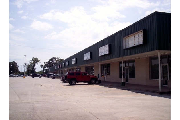 704 S Robb St, Trinity, TX for lease - Other - Image 2 of 6