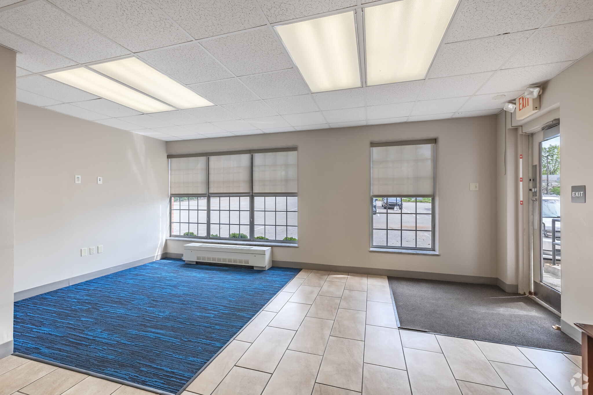 1500 Leestown Rd, Lexington, KY for lease Interior Photo- Image 1 of 12