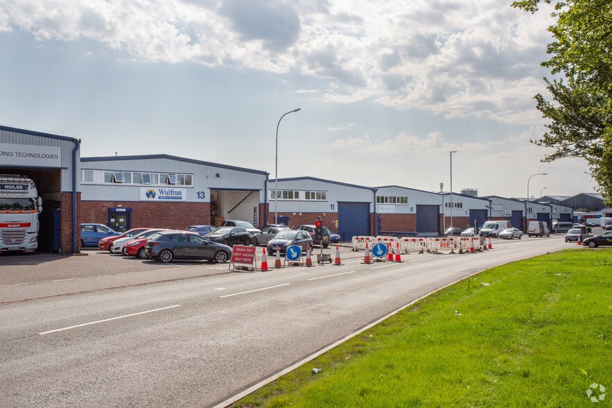Planetary Rd, Willenhall for lease - Building Photo - Image 2 of 4