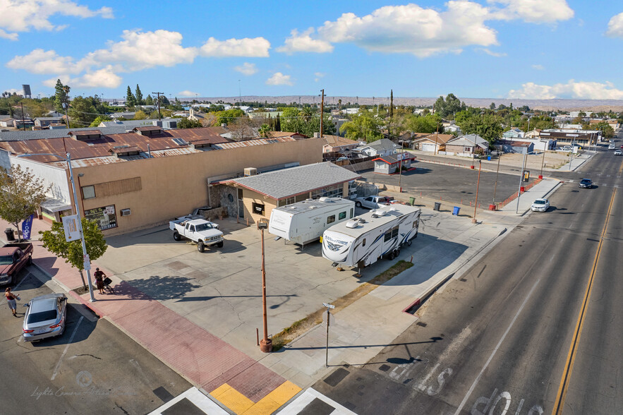 600 Center St, Taft, CA for sale - Building Photo - Image 1 of 2