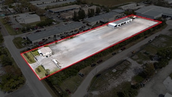 6K SF with Laydown Yard | Clearwater - Warehouse
