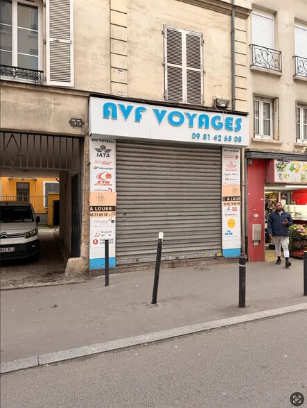 Retail in Saint-Denis for lease - Building Photo - Image 1 of 2