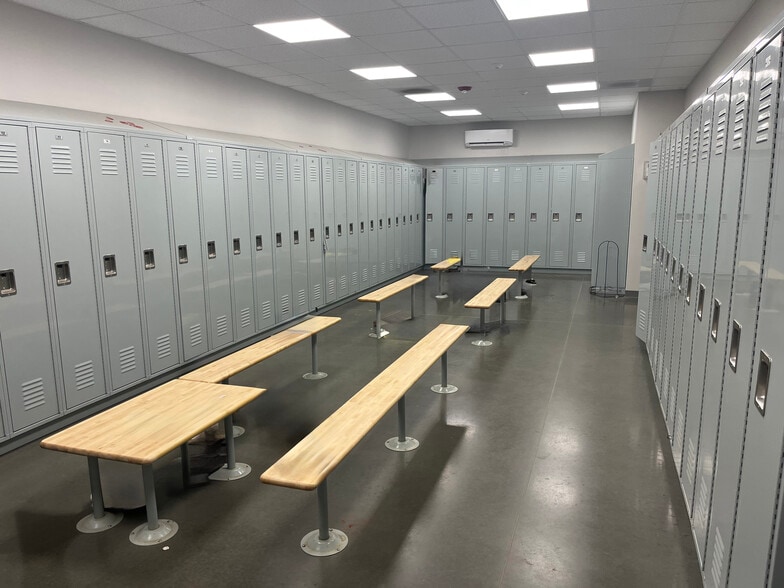 120 Augusta Arbor Way, Greenville, SC for sale - Building Photo - Image 2 of 14