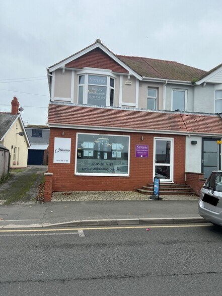 17 Kings Av, Prestatyn for sale - Primary Photo - Image 1 of 1