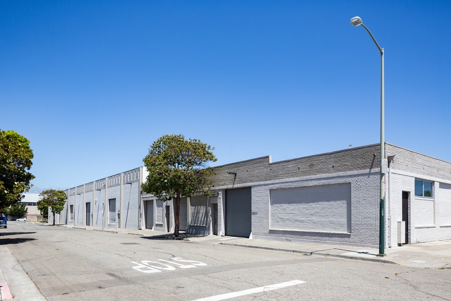 1707-1731 Poplar St, Oakland, CA for lease - Primary Photo - Image 1 of 20