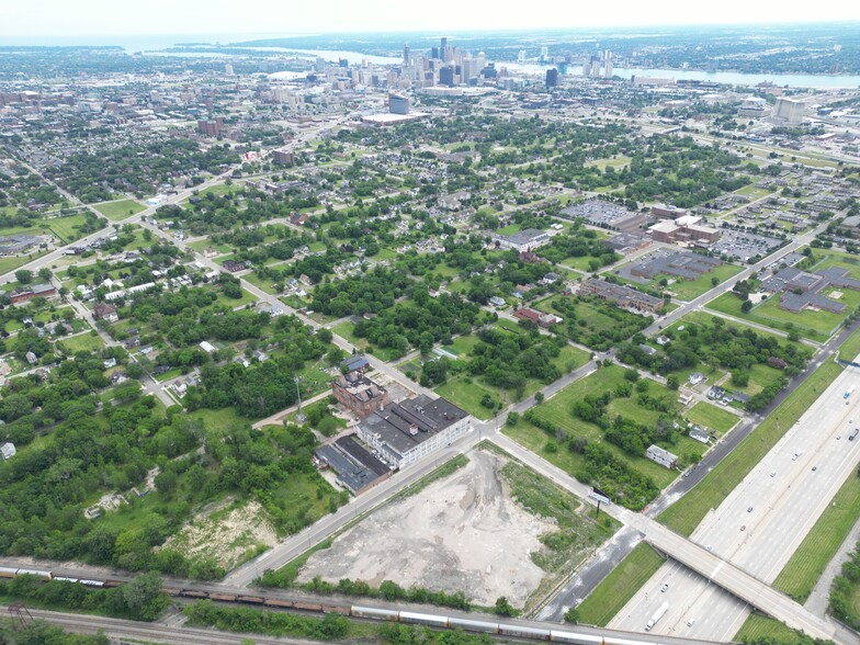 4445 Lawton St, Detroit, MI for sale - Aerial - Image 2 of 7