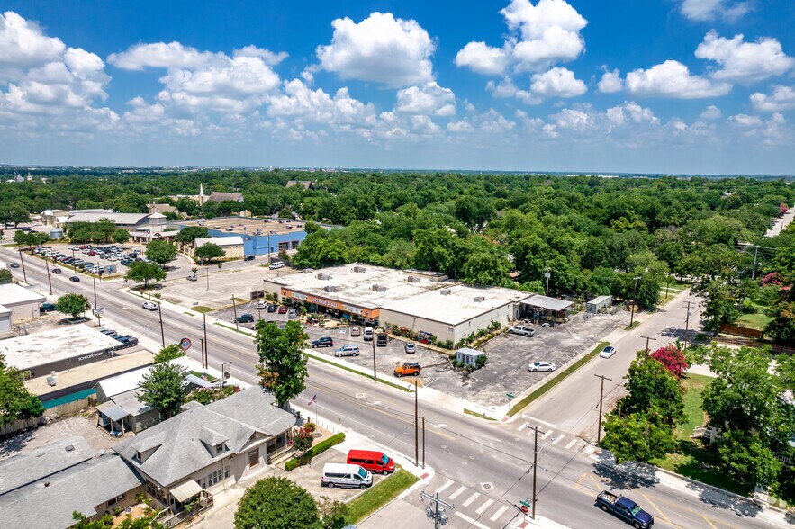 971 W San Antonio St, New Braunfels, TX for sale - Aerial - Image 1 of 1