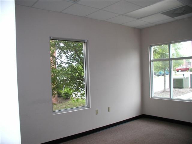 180 N Belvedere Dr, Gallatin, TN for lease - Building Photo - Image 3 of 15