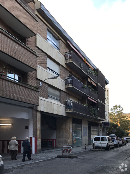 Multifamily in Madrid, MAD for sale - Primary Photo - Image 2 of 2