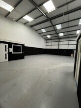 5 Hawkins Ln, Burton On Trent for lease Interior Photo- Image 2 of 2