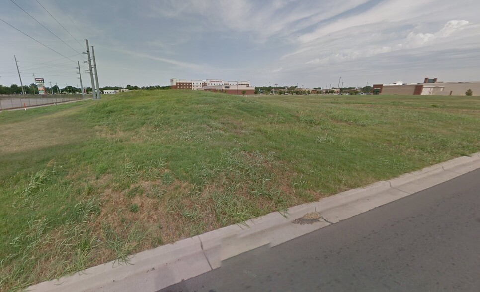 2nd St. land, Lawton, OK for sale - Building Photo - Image 3 of 3