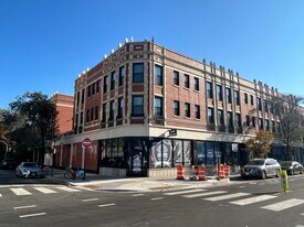 2741 N Milwaukee Ave, Chicago IL - Pub