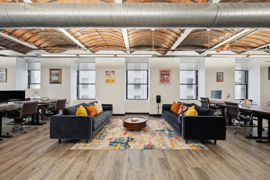 121 S Broad St, Philadelphia, PA for lease - Interior Photo - Image 2 of 10