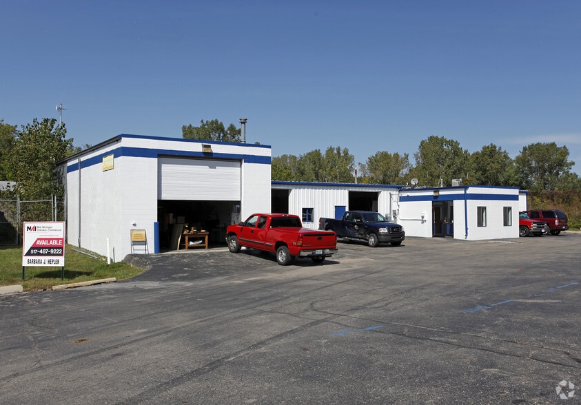 1425 Rensen St, Lansing, MI for sale - Primary Photo - Image 1 of 1
