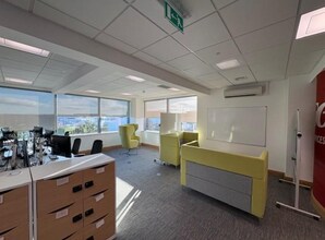 16 Europa View, Sheffield for lease Interior Photo- Image 2 of 3